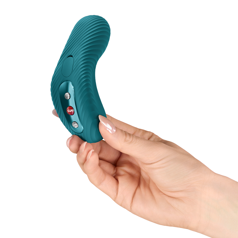 Laya III - Lay On Vibrator